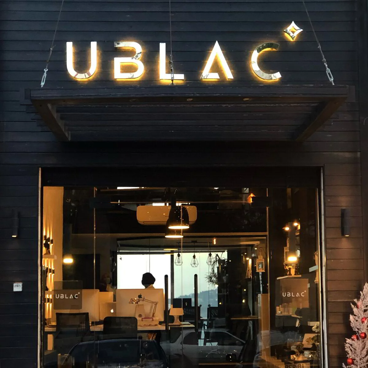 UBlac: How A Team From Jordan Started An Award-Winning Branding Agency
